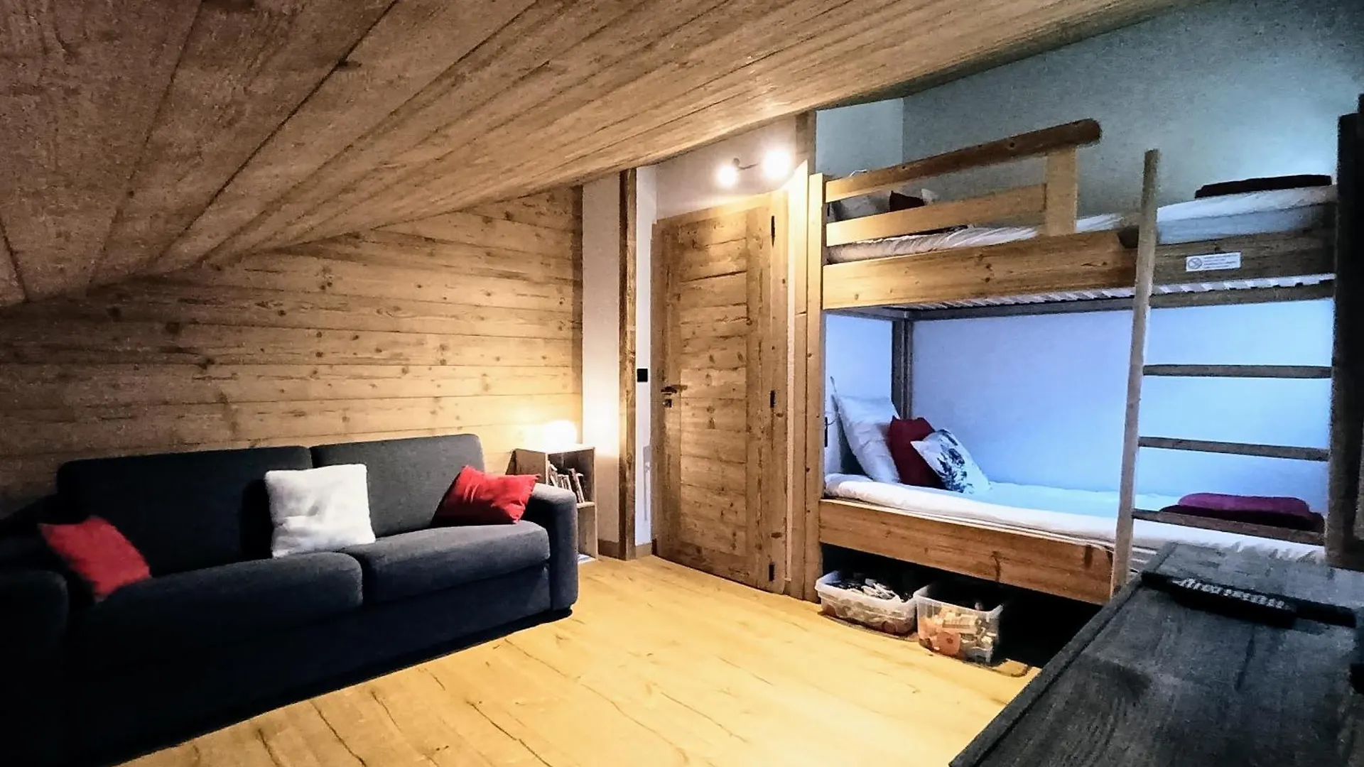 Chalet Josaly Jacuzzi Et Sauna Samoëns 0*,
